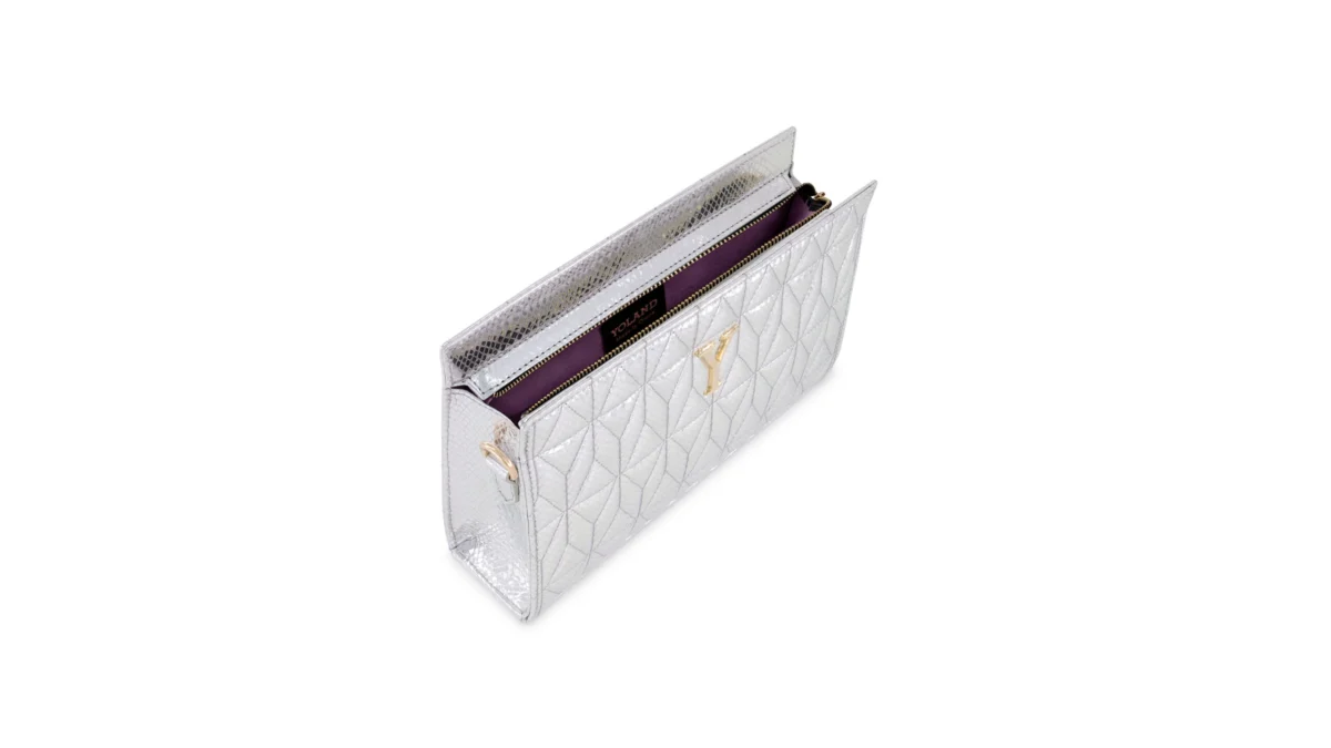 Y POUCH