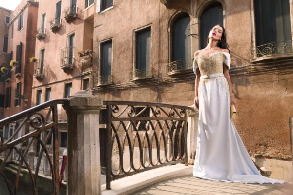 IMG_1551-scaled-1.webp EMPIRE COLLECTION D17