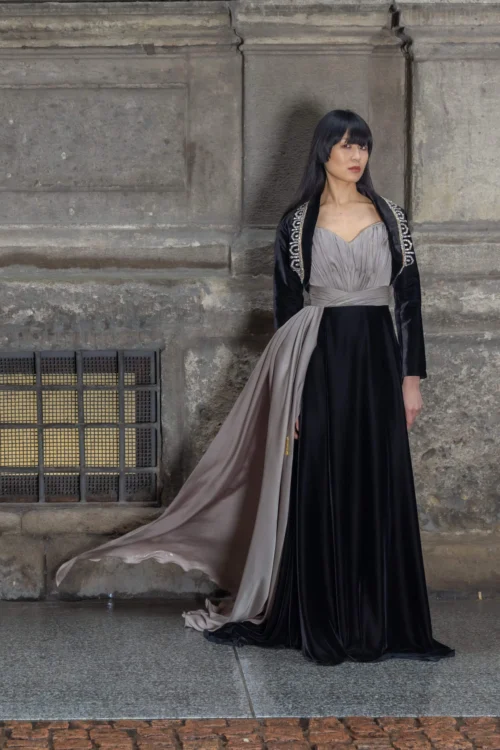 EMPIRE COLLECTION D19