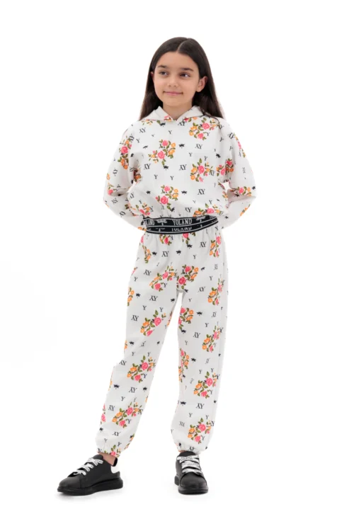 Yoland fashion 10 women full 6 scaled 1.webp