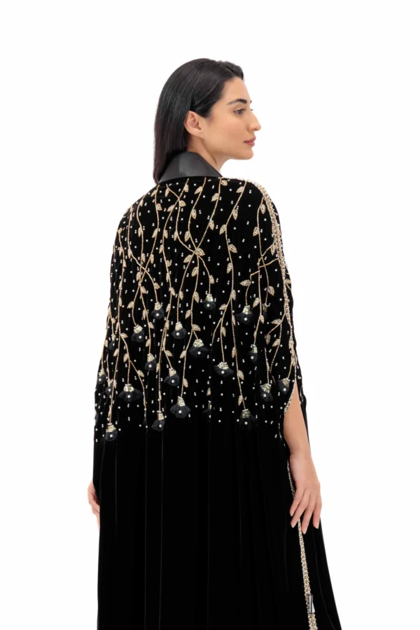 Yoland-fashion-3_Women-top__RAW_2-2-scaled-1.webp CAP ORCHID