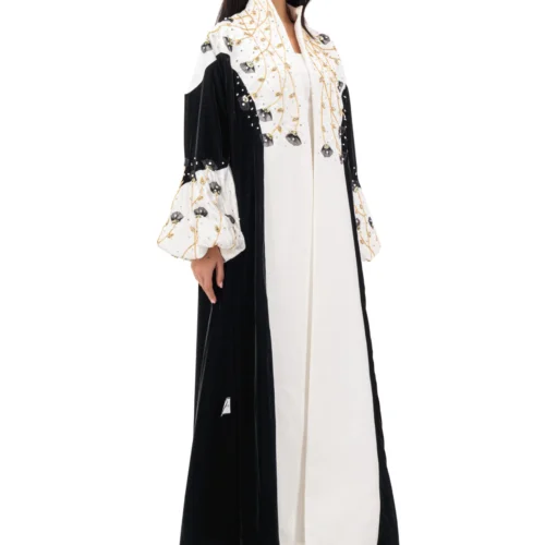 Yoland-fashion-repeated_Women-full_RAW_5-3-scaled-e1733621875535.webp JASMINE