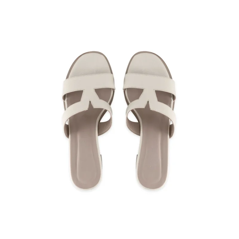 17 sandals