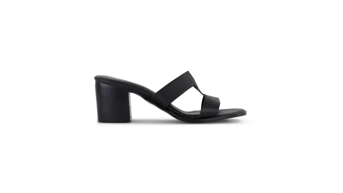 4 sandals